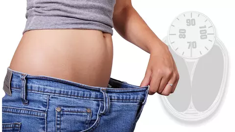 6 trucuri care te ajută să slăbești fără să mergi la sală