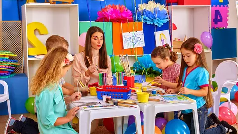 Bulina neagră, bulina albă sau cum ne distrugem copiii