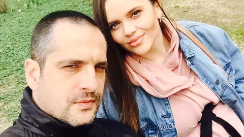 Mădălin Ionescu și-a fotografiat soția gravidă! Cum arată Cristina Şişcanu complet nemachiată