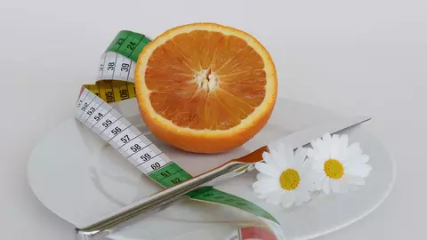 Cum îți afectează organismul o dietă săracă în calorii