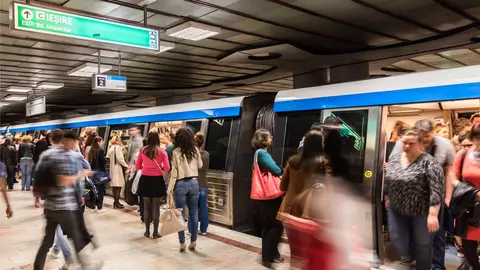 Corporatiștii primesc o veste proastă! Când se închid staţiile de metrou Pipera şi Aurel Vlaicu