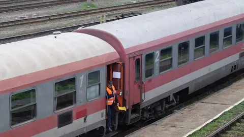 Anunț important pentru toți cei care călătoresc cu trenul. Uite ce urmează să se întâmple cu trenurile care circulă în țară