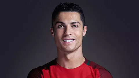 Cristiano Ronaldo a devenit tată de gemeni! Este uluitor cine este mama copiilor săi