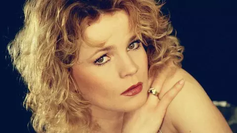 Pe vremea comunismului, toată lumea dansa pe șlagărele ei! Cum arată astăzi Marina Florea, la 62 de ani