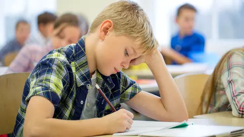 Începe sesiunea specială a Evaluării Naționale. Uite când au loc examenele și ce documente sunt necesare pentru înscriere