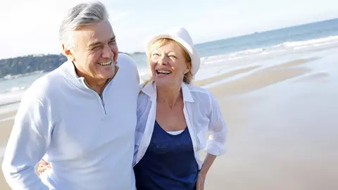 8 trucuri care îți prelungesc viața și te ajută să îmbătrânești frumos