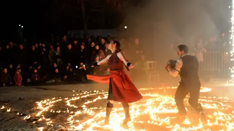 Teatrul de stradă, rețeta unui weekend reușit