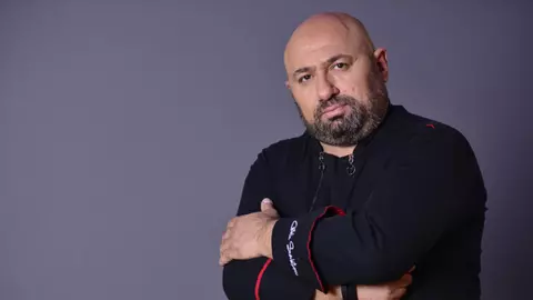 Chef Cătălin Scărlătescu, detalii picante din viața sa: „Am și eu o iubită că nu pot sta singur cuc”