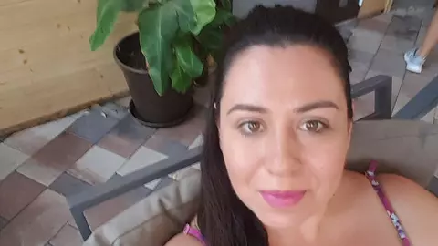 Oana Roman, decizie radicală! Își micșorează sânii, pentru că nu mai vrea să poarte sutien: „Mama s-a speriat”