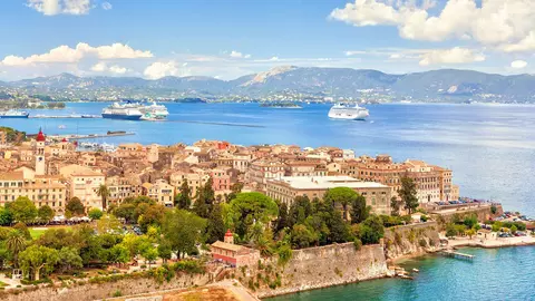 Promenade cu iz regal în Corfu