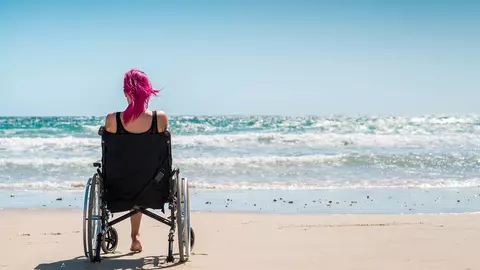 Premieră în Europa. La Constanța va fi construită prima plajă pentru persoanele cu dizabilități