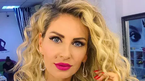 Andreea Bănică are același iubit de 23 de ani! Cum l-a cunoscut pe soțul ei: „Mi-am jurat că cel care mă va atinge prima oară va fi soțul meu și tatăl copiilor mei”