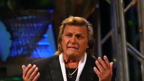 Florin Piersic, apariție emoționantă la 90 de ani. Imaginile cu marele actor de la Piatra Fest 2026 au devenit virale