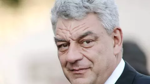 Premierul Mihai Tudose, despre manualul de Educație fizică și sport: „Sunt convins că a fost o glumă”