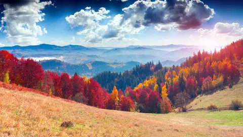 4 locuri din România unde te poți bucura de peisajele de toamnă