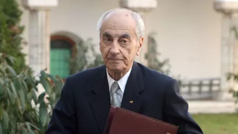 Mircea Ionescu Quintus a murit. Președintele de onoare al PNL avea 100 de ani