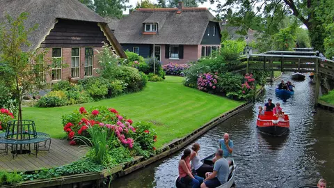 Olanda, mai mult decât Amsterdam. Acestea sunt 3 destinații de vacanță care te vor fascina