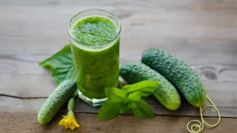 Băutura naturală care topește grăsimea abdominală, chiar și pe timpul somnului. Efectele ei sunt senzaționale