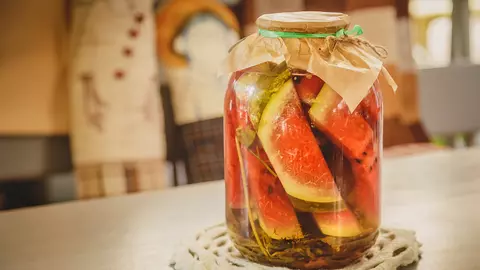 Pepeni murați delicioși