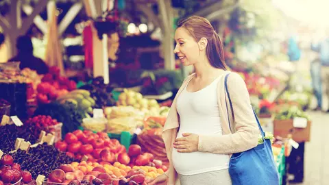 Ce riști dacă urmezi un regim vegetarian în timpul sarcinii?