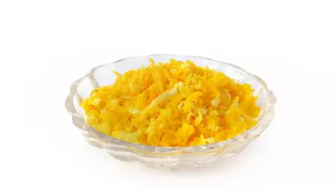 Trucul natural care te ajută să elimini paraziții intestinali și să îți cureți organismul
