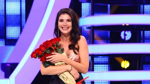 Alina Pușcaș, sărbătorită pe platourile de filmare! S-a emoționat până la lacrimi: „A fost cea mai frumoasă aniversare”