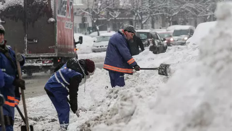După Olaf, ciclonul Peter va acoperi toată țara. Vremea se răcește și mai mult din acest weekend