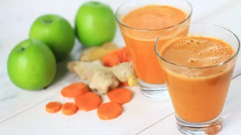 Sucul natural care te ferește de zeci de boli. Consumă un pahar dimineața pe stomacul gol și vei fi mereu sănătos