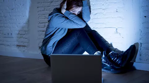 “Nu tasta ura”, campania care luptă împotriva cyberbullying-ului