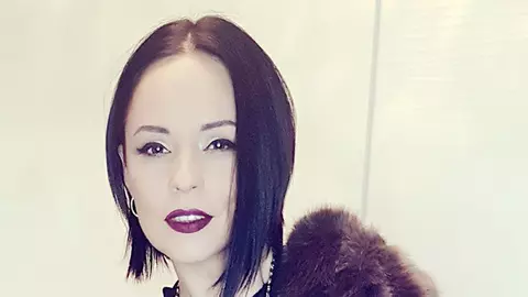 Are 43 de ani, arată mai bine ca multe fete de 20! Andreea Marin a dezvăluit ce mască de față folosește pentru a scăpa de riduri