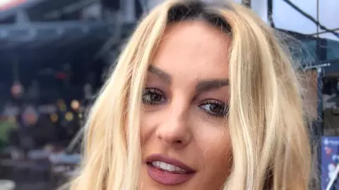 Flavia Mihăşan, implicată într-un accident rutier: „M-am speriat că m-a lovit în spate!” Cum se simte blonda