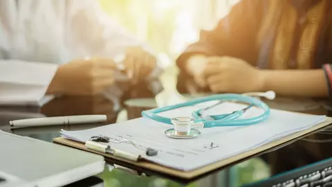Medicii de familie nu mai eliberează rețete compensate și trimiteri către medicii specialiști
