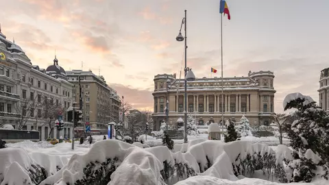 Când va veni cu adevărat iarna? În următoarele două luni ne așteaptă fenomene extreme