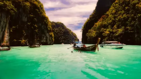 Cele mai frumoase 5 insule din Thailanda pe care trebuie să le vizitezi
