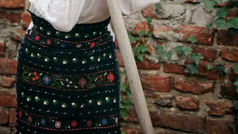 Adriana Trandafir, într-o ipostază incendiară! Actrița a dans din buric: „Arăți foarte bine”