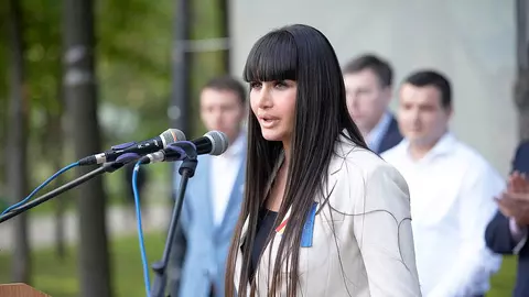Cine este noul iubit al Elenei Băsescu? El este tatăl celui de-al treilea copil al ei