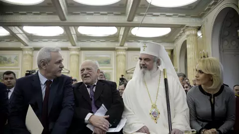 Noi reguli în bisericile ortodoxe din România! Sunt interzise desfăşurarea activităţilor artistice în lăcaşurile de cult. Ce se va întâmpla cu filmarea nunţilor şi a botezurilor