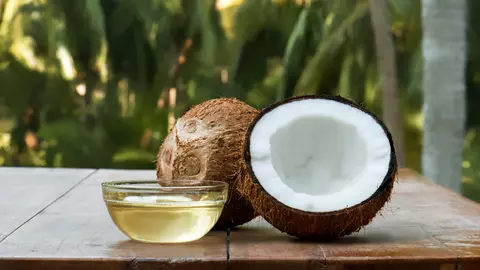 Oțetul de cocos, alimentul minune cu proprietăți nebănuite! Ce întâmplă în organismul tău dacă îl consumi