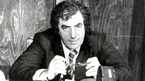 Toma Caragiu, marele actor care a scris istorie pentru țara noastră! Greșeala pe care a făcut-o la cutremurul din 1977 care l-a costat viața