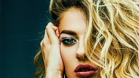 Lidia Buble și-a schimbat look-ul radical! A renunțat la părul blond, iar admiratorii nu au recunoscut-o