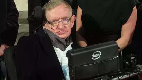 Detalii halucinante despre viața lui Stephen Hawking! De ce nu credea fizicianul în Dumnezeu?