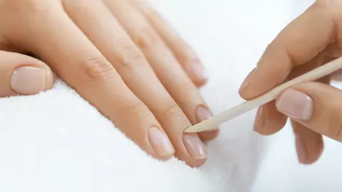 Trucul secret care te scapă definitiv de cuticule spus de un nail expert: „Vă garantez că într-o lună de zile veți uita că ați avut vreodată așa ceva”