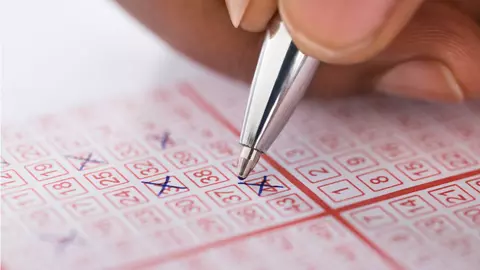 Zodiile care au cele mai multe șanse să câștige la loto în luna martie. Norocul e de partea lor la început de primăvară
