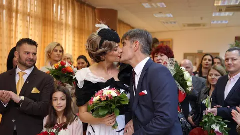 Primele imagini cu Roxana Ciuhulescu însărcinată! Fosta prezentatoare TV s-a fotografiat la sala de sport: „Sunt gravidă, nu bolnavă!”