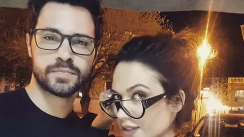 Ce se va întâmpla cu relația lui Alex cu Sonia, din serialul „Fructul oprit”? Ioan îi dă de gol: „O să rupi logodna sau, altfel, o să vadă toată lumea filmulețul ăsta, jur!”