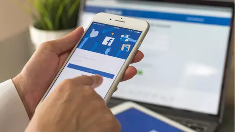 Facebook a început o campanie de „curățenie”. De la începutul anului, peste 580 de milioane de conturi false au fost închise