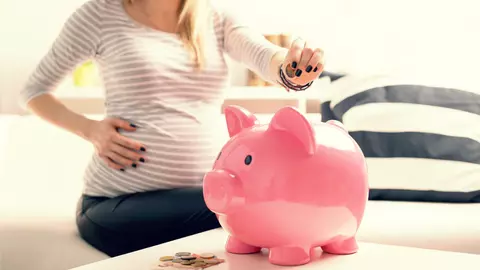 4 sfaturi financiare utile pentru viitorii părinți