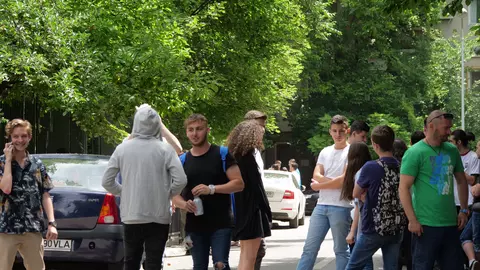 Primele impresii după examenul de Bacalaureat la Limba și literatura română! Cât au învățat elevii de la clasa a XII - a în 2018?