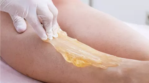 Cum să prepari acasă ceara de lapte? Este o metodă de epilare simplă și ieftină