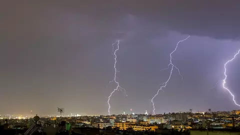 Vremea se schimbă în următoarele ore! Este cod galben de ploi în mai multe județe